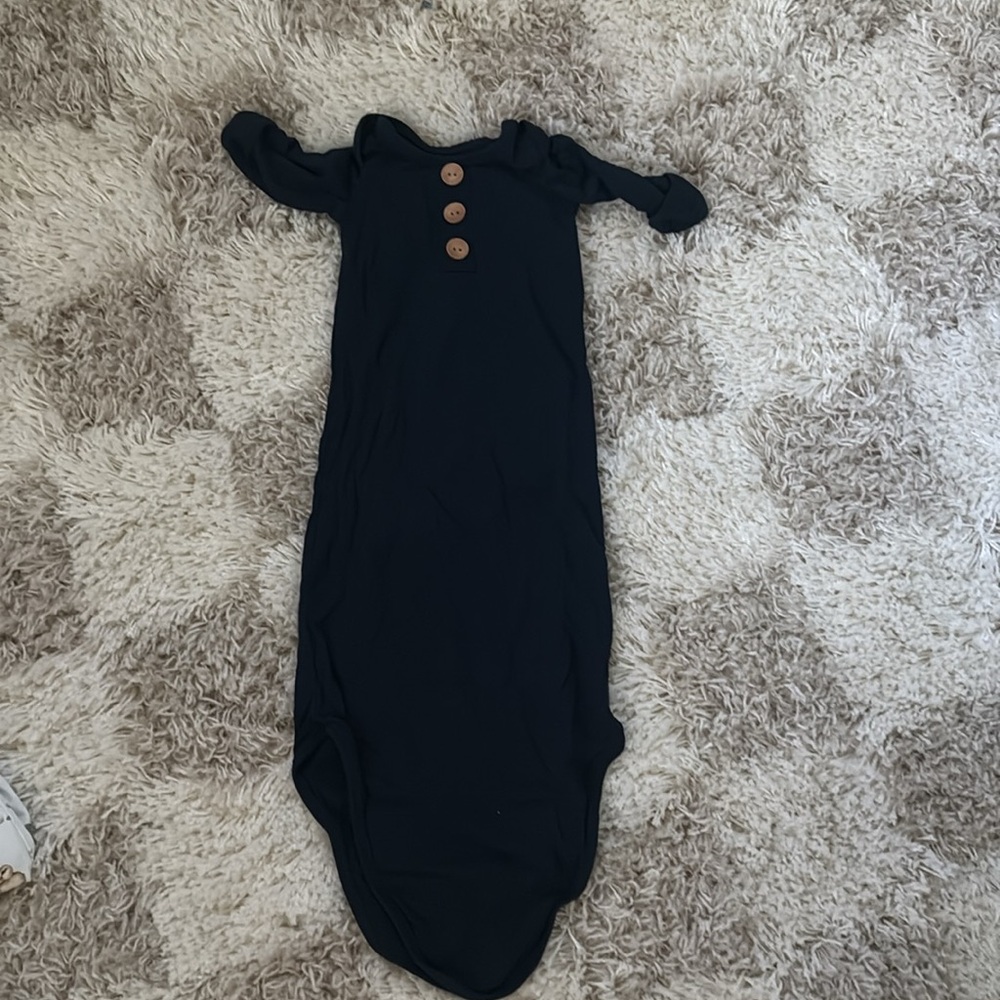 Caden Lane Dark Navy Blue Newborn Gown and Hat - Picture 2 of 6